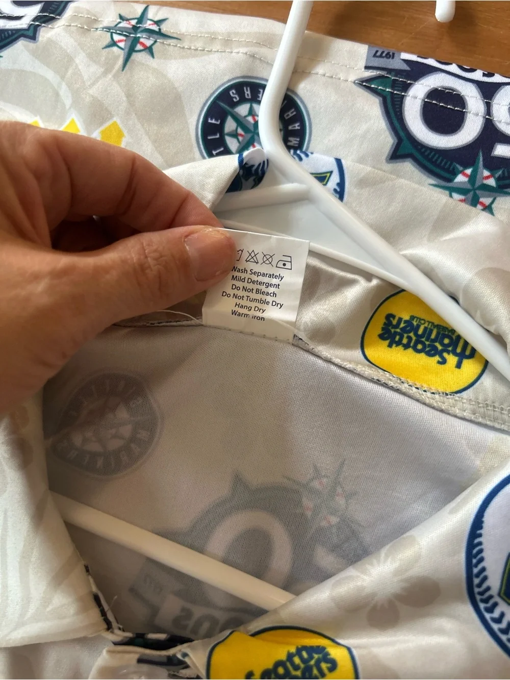 NEW 2026 Mariners 50 seasons XL Men's Aloha Button Down Shirt Day Giveaway